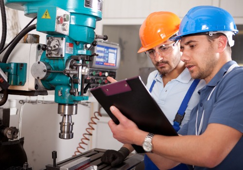 Two man programing machine for automatic Laser Cutting in Peoria IL